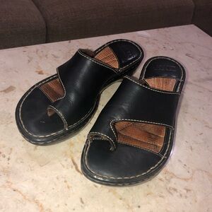 Black Born Aloha Sandals